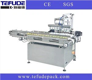 Κάθετη κοινή ρομπότ Pick And Place Robot Machine